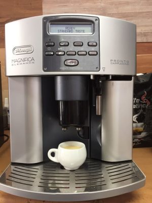 Delonghi Magnifica Pronto Cappucino  kávégép