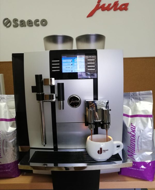 Jura Giga X9 Professional  kávégép